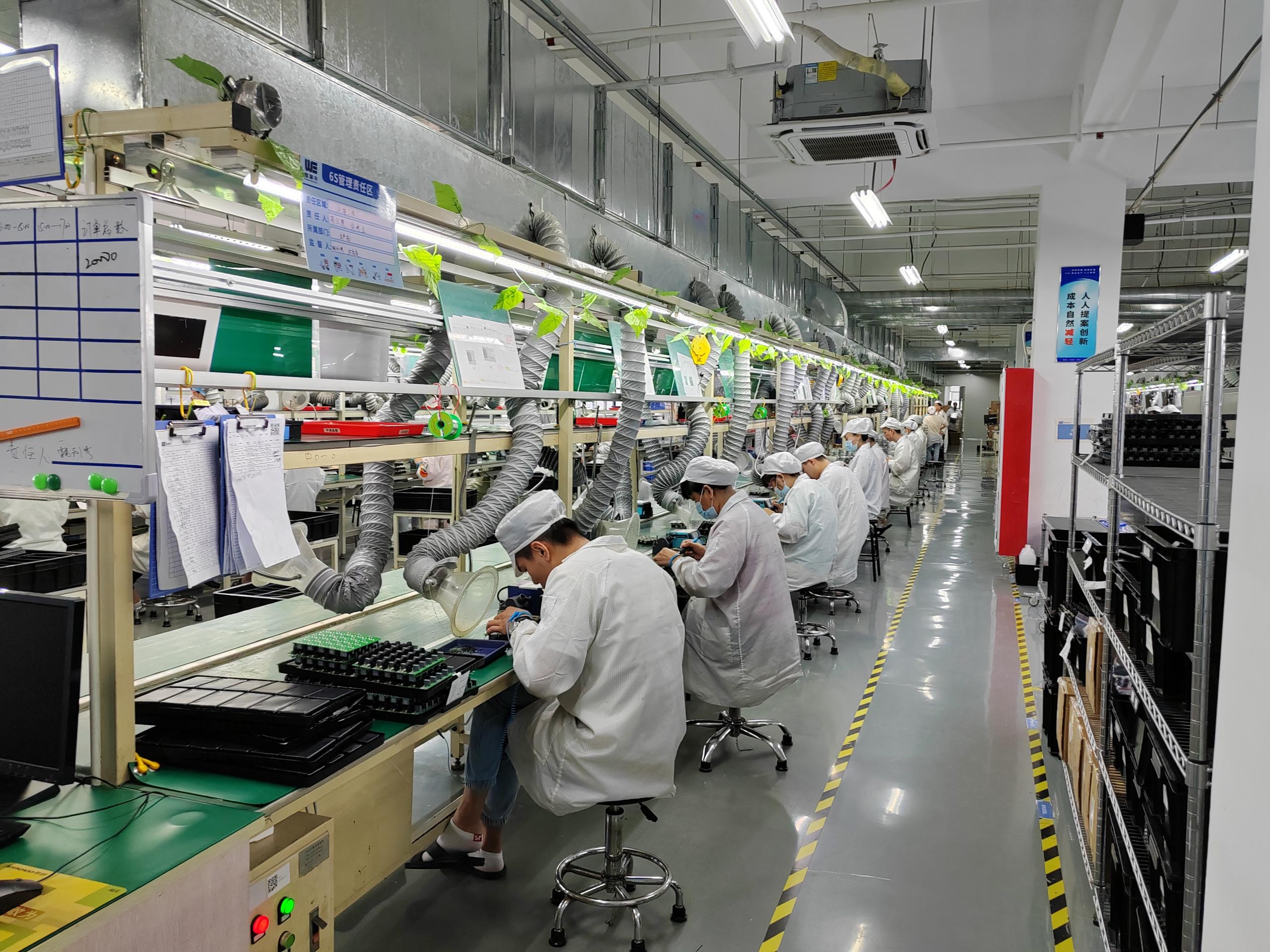Industrial IoT gateway assembly line